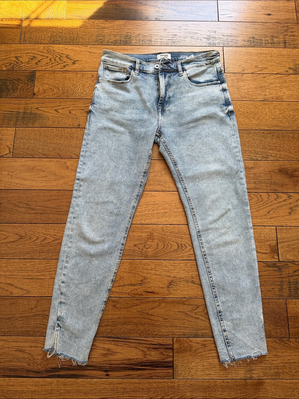 Kensie Jeans- The Kelsey High Rise Skinny in light wash Size 8
